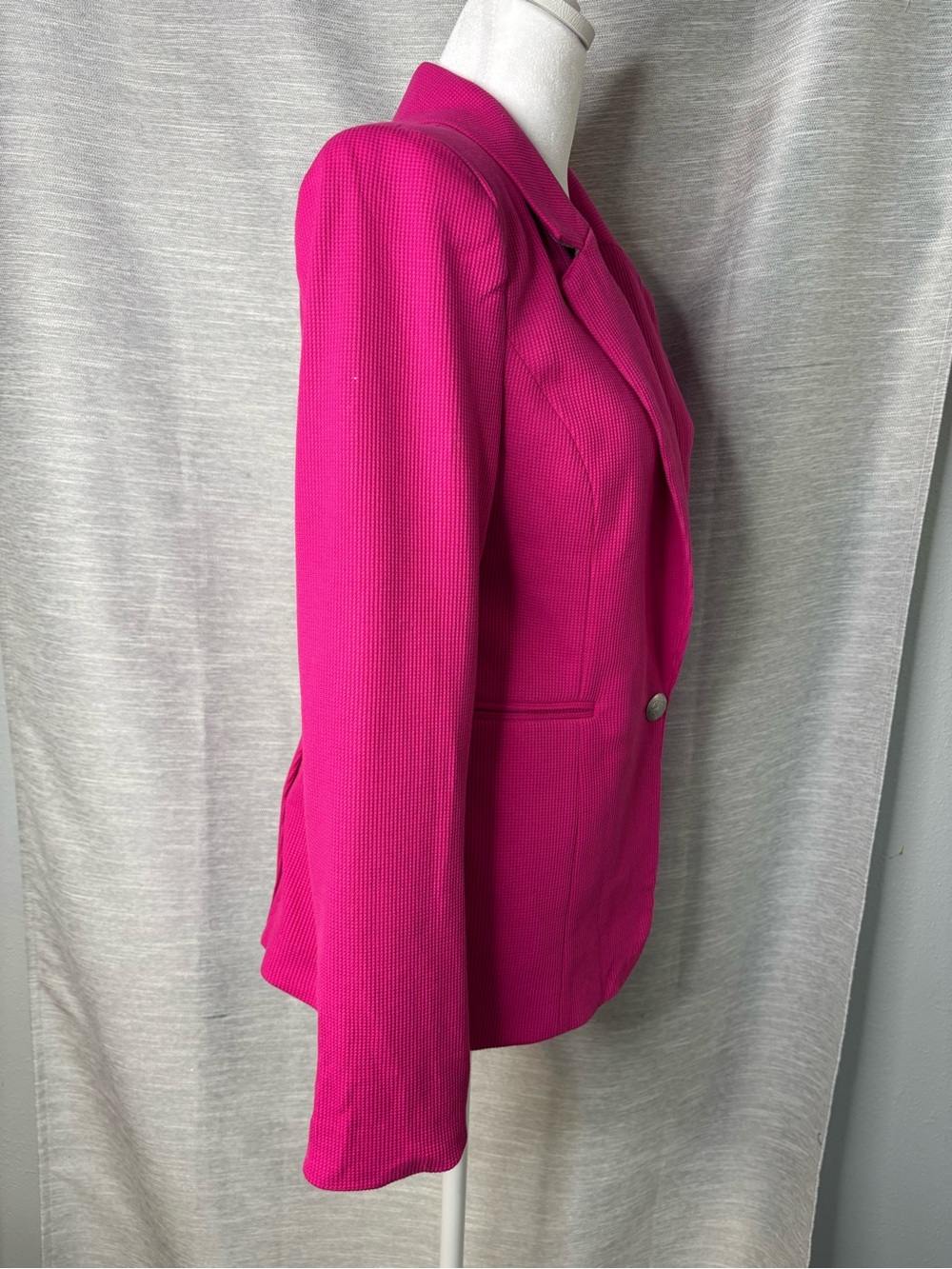 Riley & Rae Hot Pink Single-Button Blazer - Picture 4 of 7